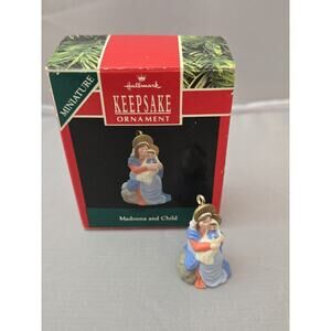 1990 Madonna & Child ~ Beautiful Rendition ~ Hallmark Miniature Ornament